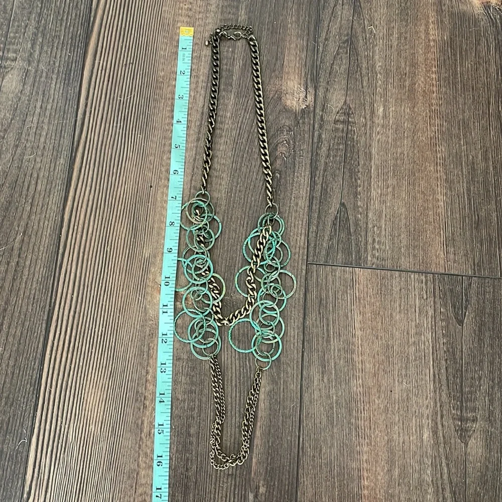 😀‎ Free w/ Purchase Chain Statement Necklace!